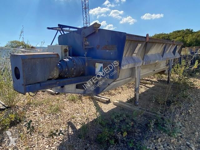 Matériel de chantier Secatol  Trémie Agitatrice...