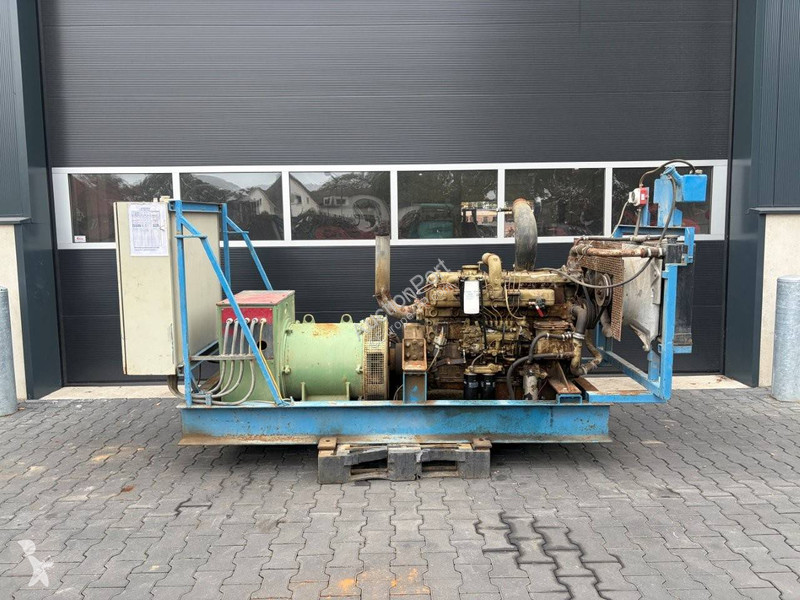 Matériel de chantier DAF DHTD 825