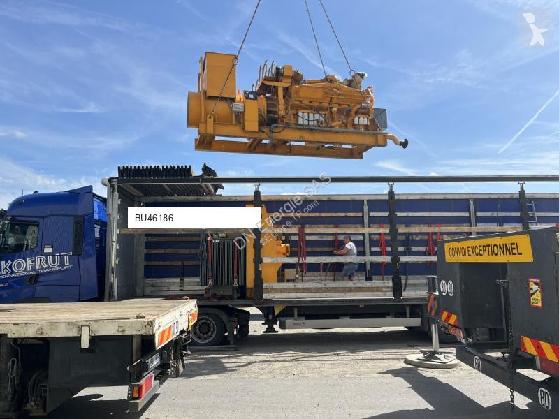 Matériel de chantier Caterpillar Rachat groupe...