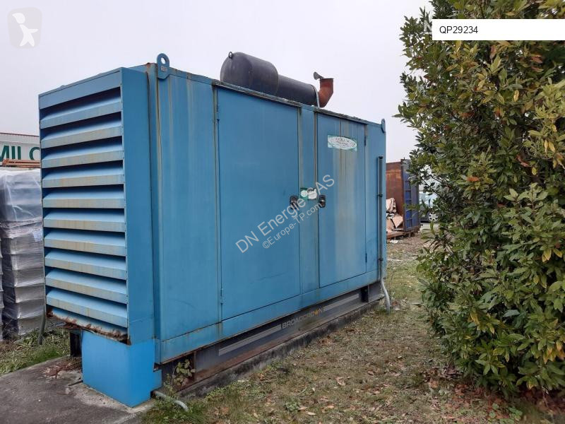 Matériel de chantier Volvo 380 kVa TAD1230