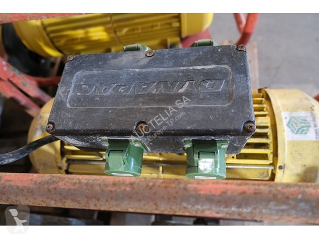 آلة لمواقع البناء Dynapac CF67T