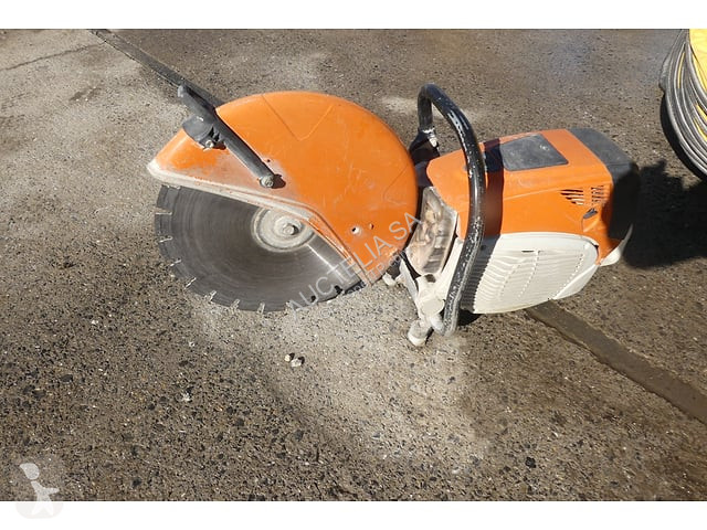 آلة لمواقع البناء Stihl TS800