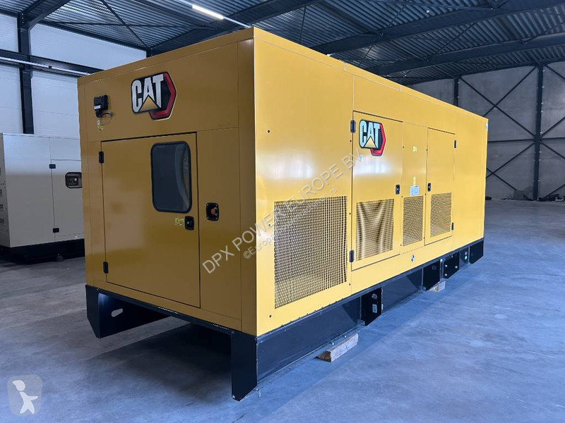 آلة لمواقع البناء Caterpillar DE850E0 - C18 -...