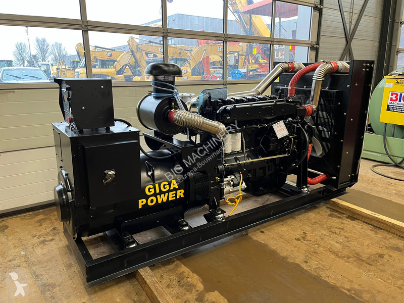 Materiaal voor de bouw  375 KVA open generator...