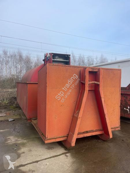 Vägbyggmaterial CUVE A CARBURANT 10 000 LITRES