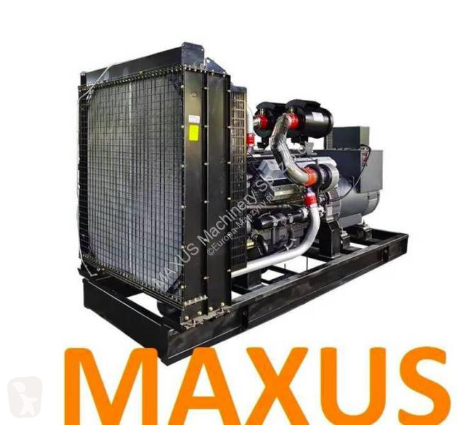 Material de obra Caterpillar MAXUS Ricardo 750...