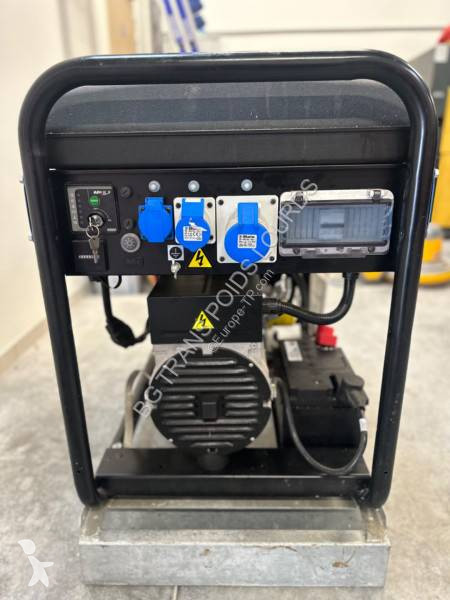 Entreprenørmaskiner SDMO Diesel 10000 AXL