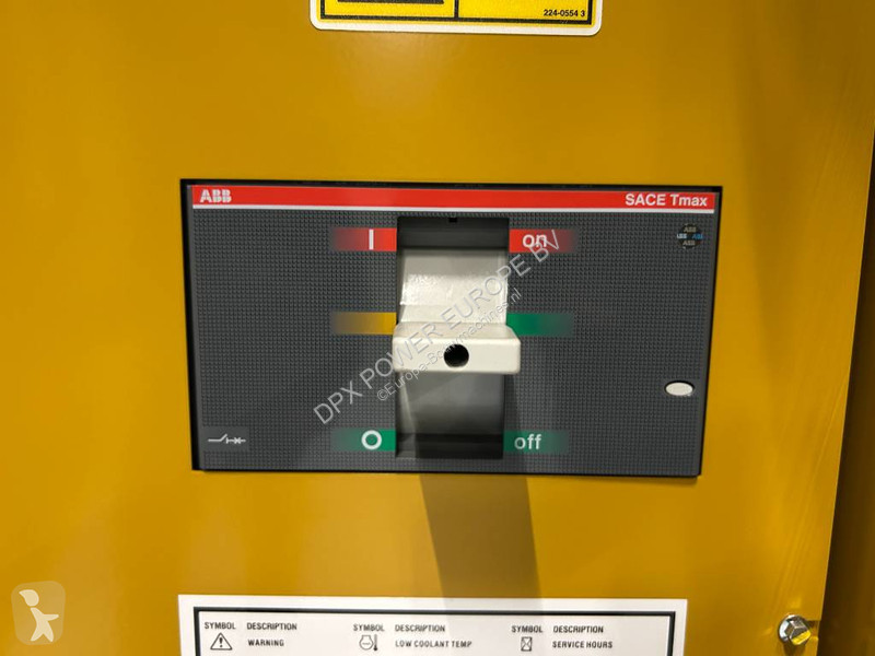 Material de obra Caterpillar DE715E0 - 715 kVA...