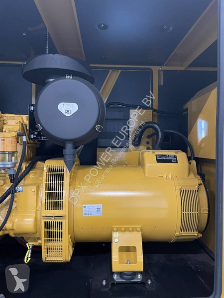 Stavebný stroj Caterpillar DE220E0 - 220 kVA...