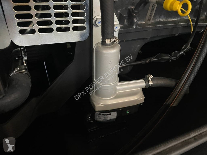 Stavebný stroj Iveco NEF45TM2A - 110 kVA...