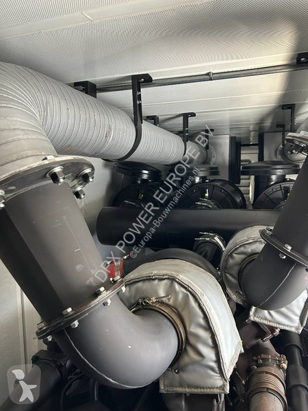 Stavebný stroj Cummins KTA50-G16A - 2.000 kVA...