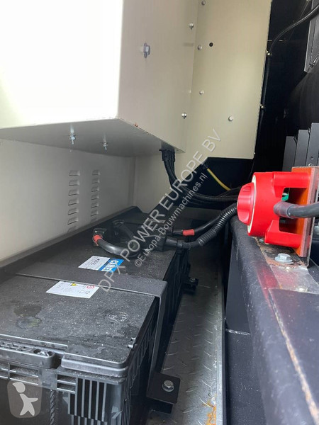 Stavebný stroj Cummins KTA38-G5 - 1100 kVA...