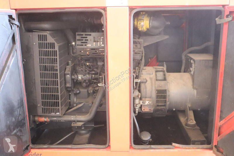 Utilaje de santier SDMO R66