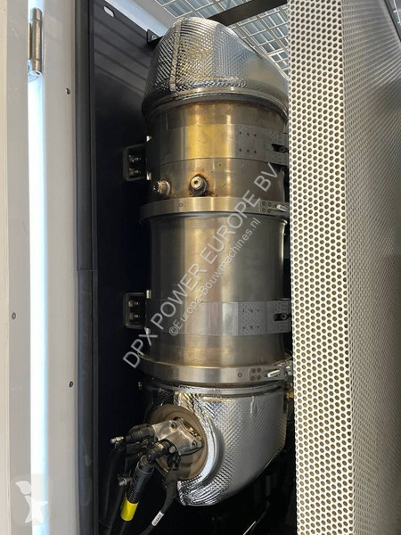 Строительное оборудование Volvo TAD882GE - 275...
