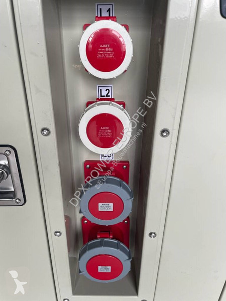 Matériel de chantier Iveco NEF45TM2A - 110 kVA...