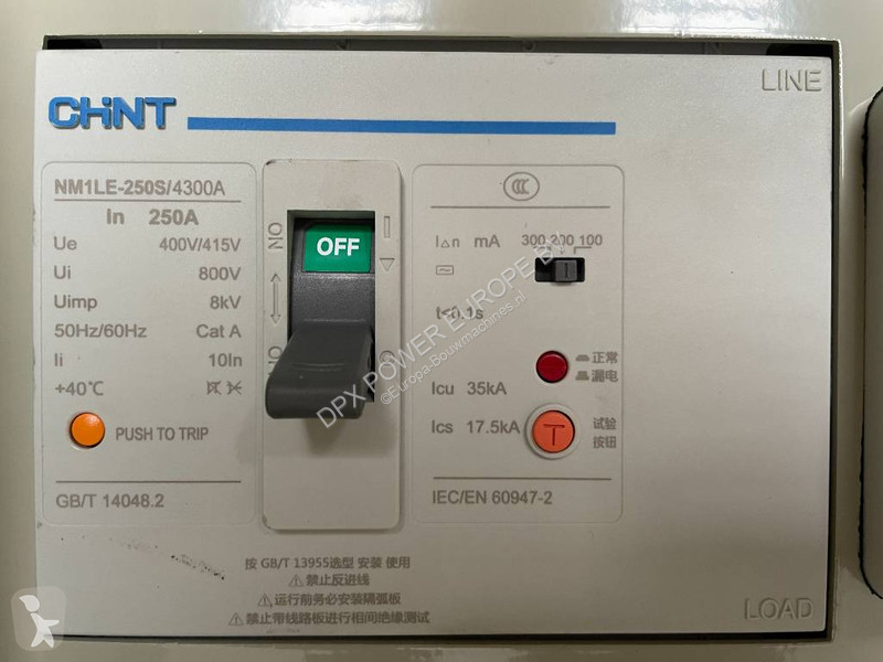آلة لمواقع البناء Iveco NEF45TM3 - 132 kVA...