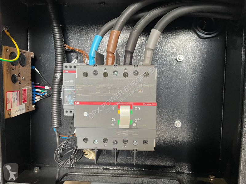 Stavebný stroj Cummins 6CT8.3-GM115 - 138 kVA...