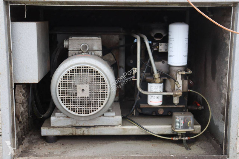 Stavebný stroj Creemers Compressors RCN 15-61 4822
