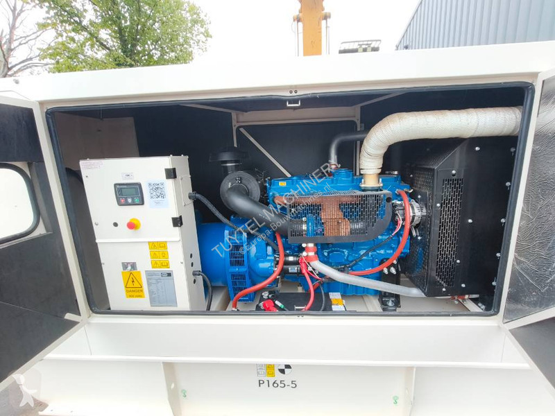 Materiaal voor de bouw  P165-5 165 kVA Genset...
