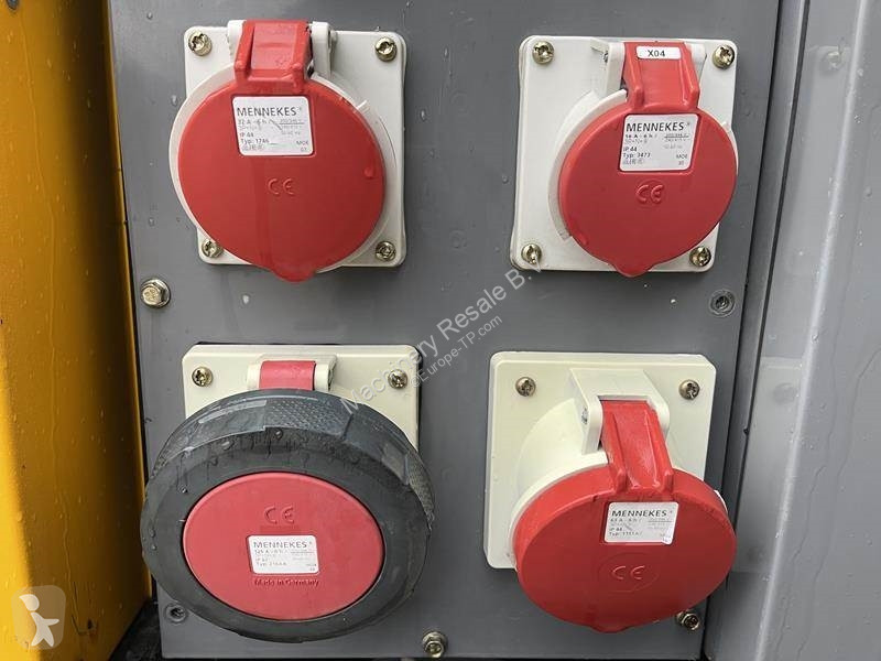 Entreprenørmaskiner SDMO R 165 C3