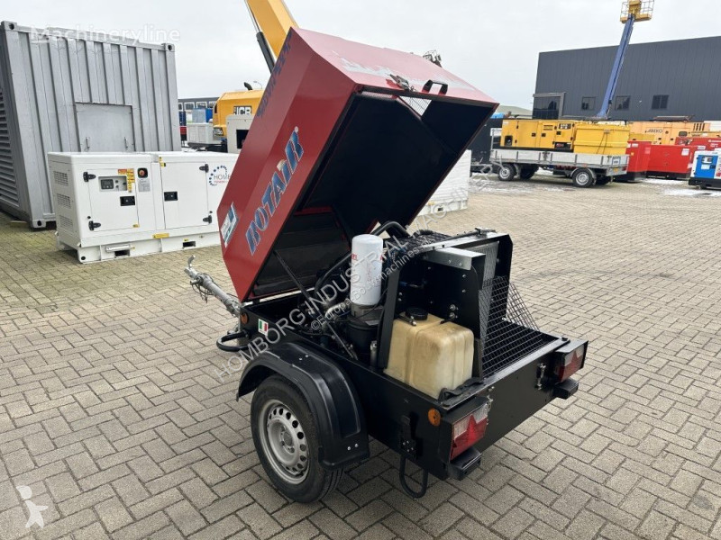 Material de obra Rotair MDVN 22 K Kubota 2000 L...