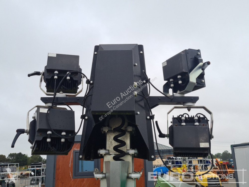 Materiaal voor de bouw  X SOLAR