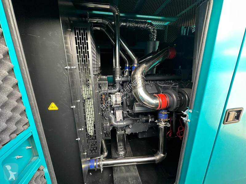 Materiaal voor de bouw  1000 KVA silent...