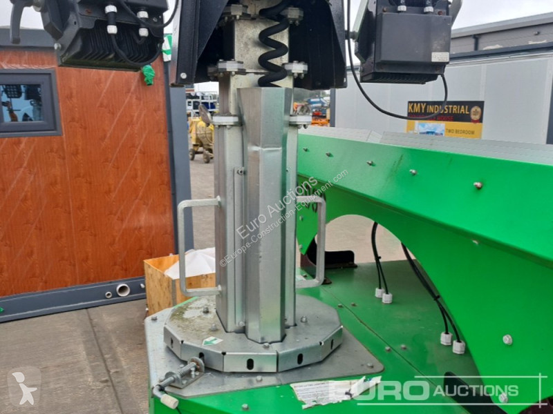 Materiaal voor de bouw  X SOLAR