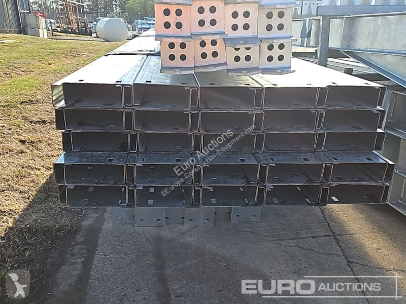 Materiaal voor de bouw  100X30X15