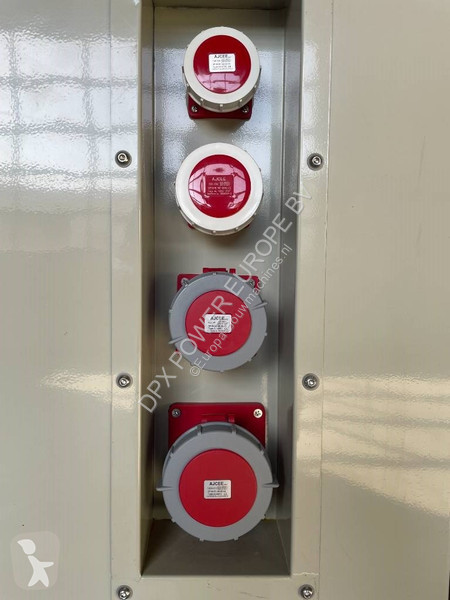 Stavebný stroj Iveco CR13TE6 - 550 kVA...
