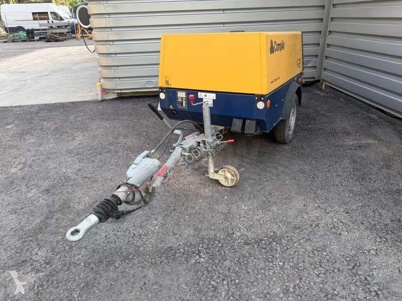 Material de obra Compair  C25