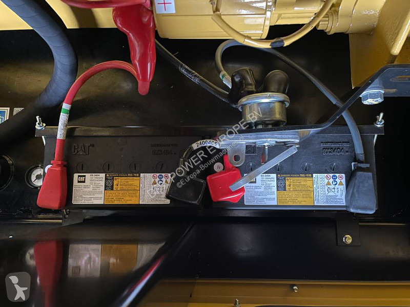 آلة لمواقع البناء Caterpillar DE550E0 - C15 -...