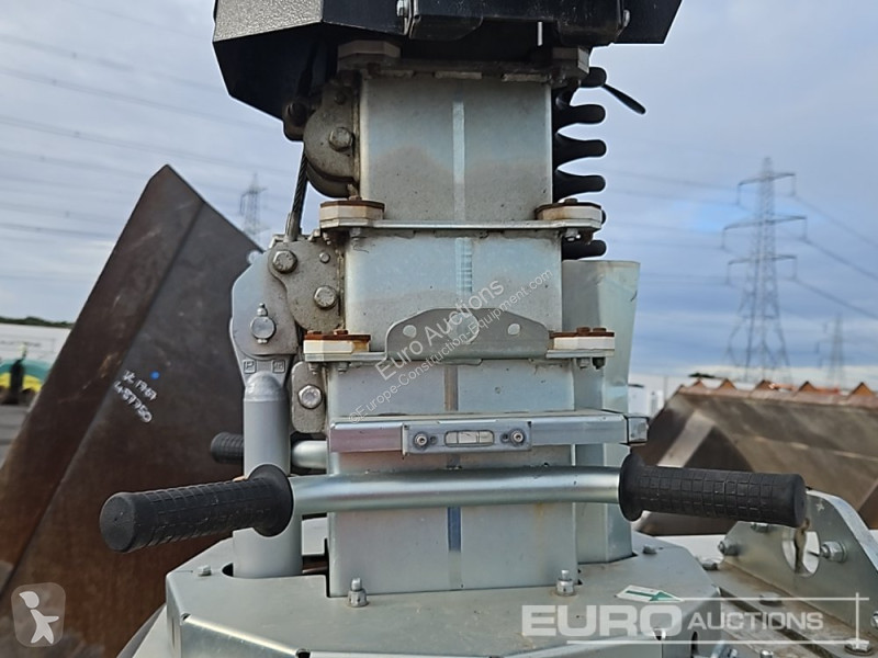 Stavební vybavení  X-ECO-BATTERY