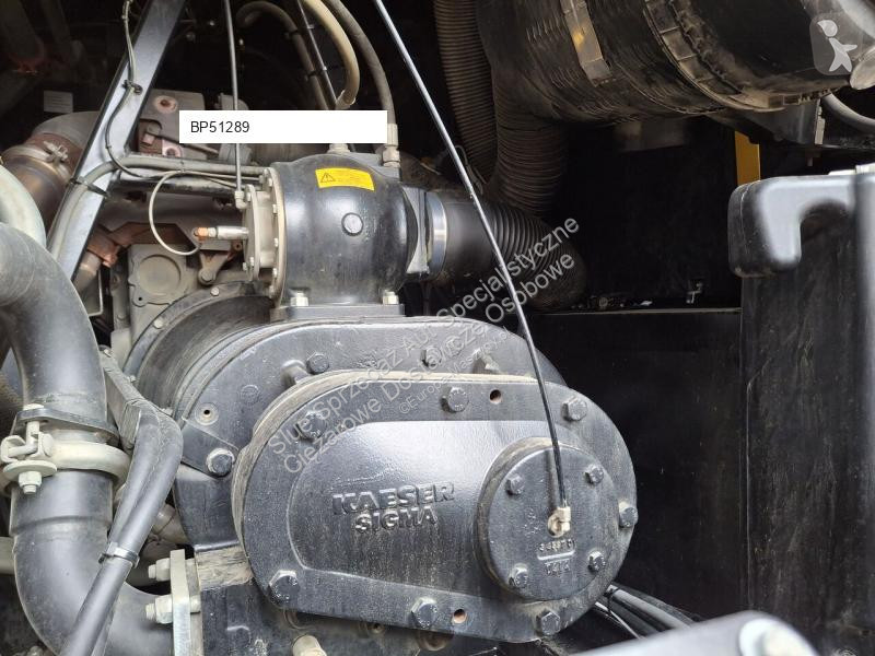آلة لمواقع البناء Kaeser M350 Mobilny