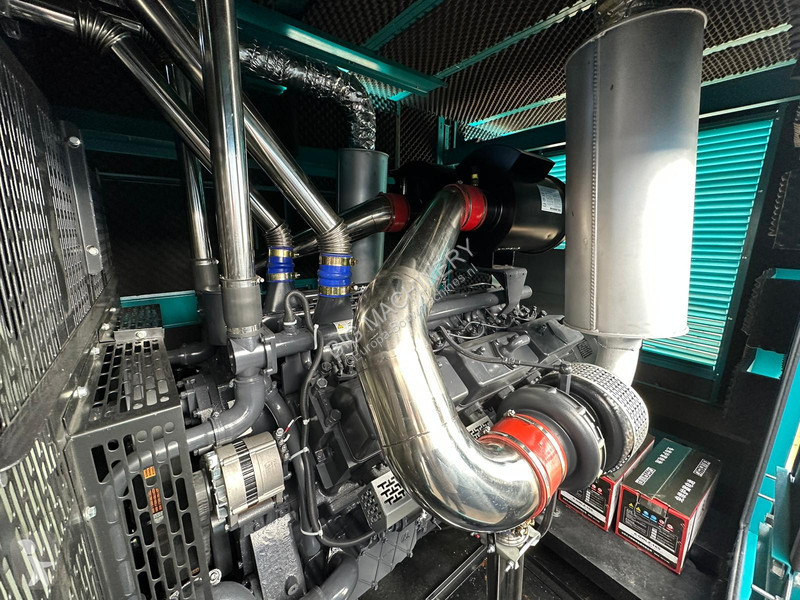 Materiaal voor de bouw  1000 KVA silent...