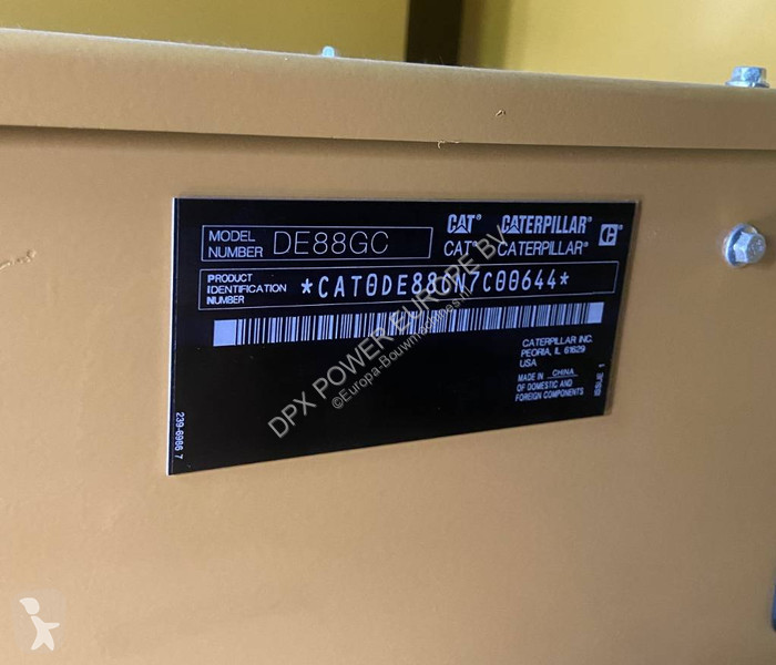 Material de obra Caterpillar DE88GC - 88 kVA...