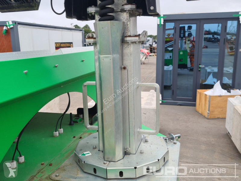 Materiaal voor de bouw  X SOLAR