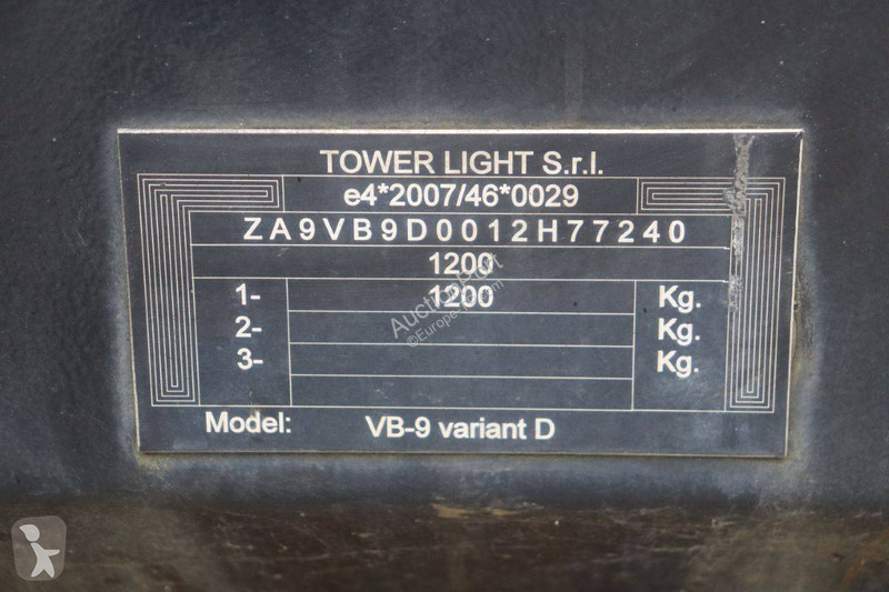 Entreprenørmaskiner Tower Light VB-9