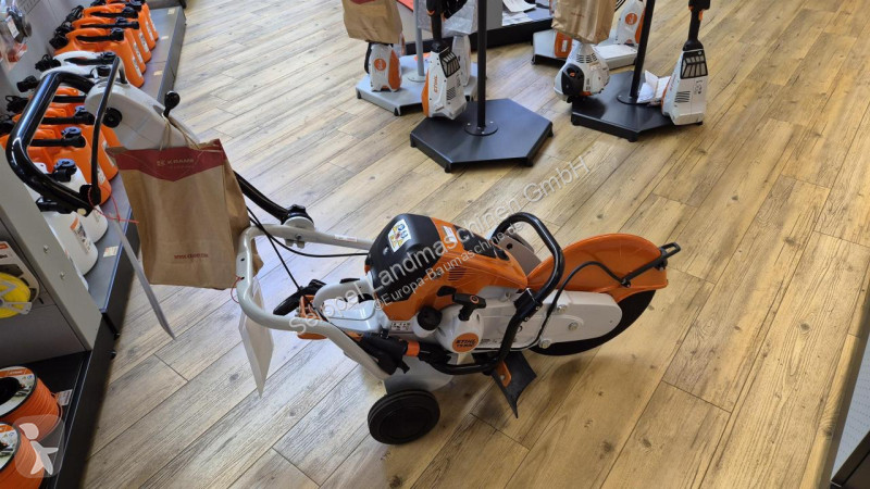 Entreprenørmaskiner Stihl TS 700