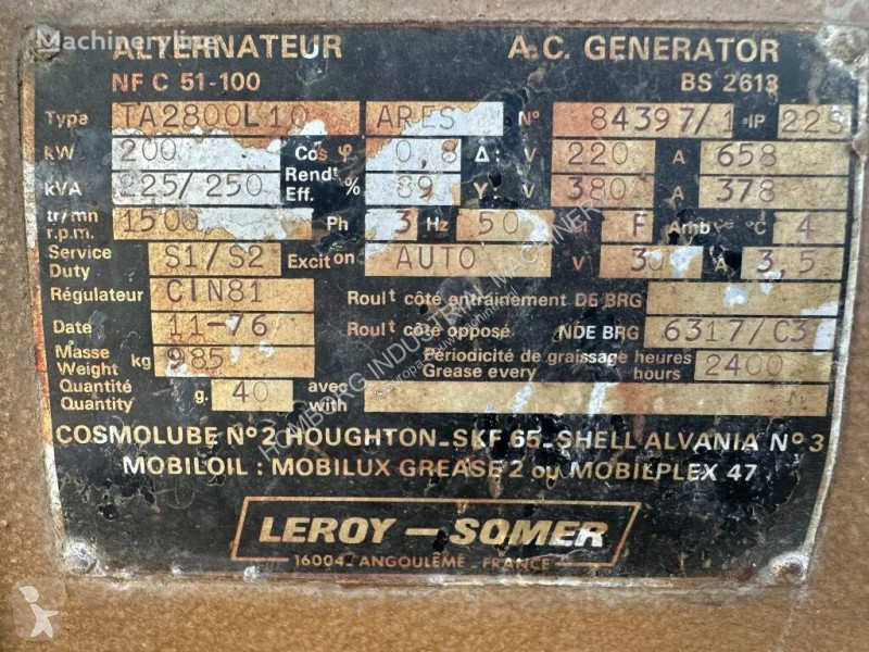 آلة لمواقع البناء Renault Berliet Leroy Somer...