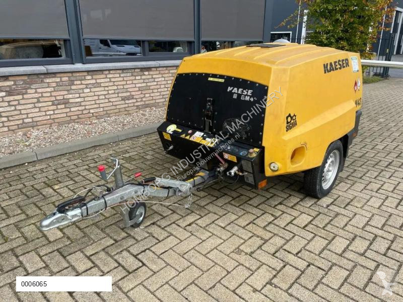 Materiaal voor de bouw Kaeser M43 Kubota 4,2 m3...