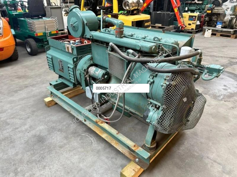 Vägbyggmaterial MAN 6DAT 80 kVA generatorset ex...