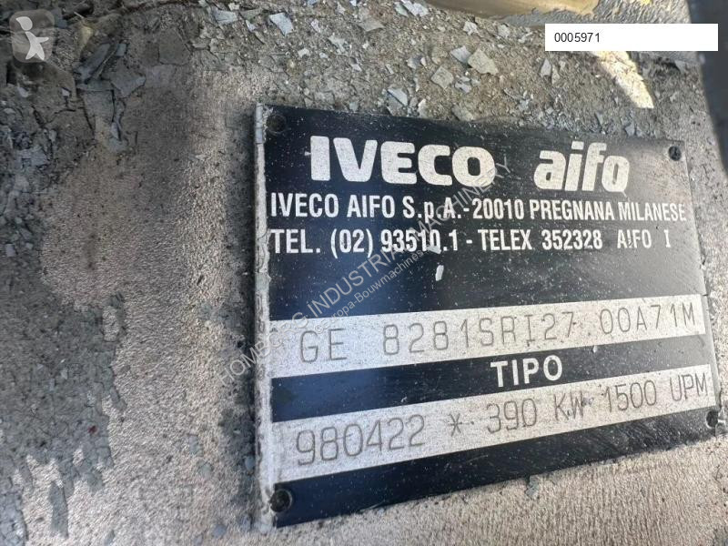 آلة لمواقع البناء Iveco GE 8281 SRI27 00A71...