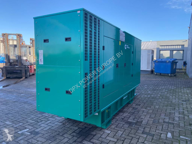 Material de obra Cummins C220D5EQ - 220 kVA...