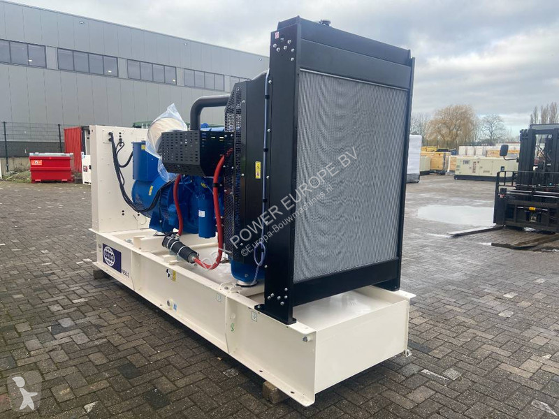 Material de obra FG Wilson P450-3 - 450 kVA...