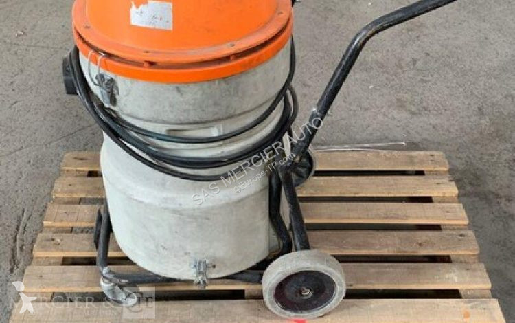 آلة لمواقع البناء  aspirateur eau et poussiere