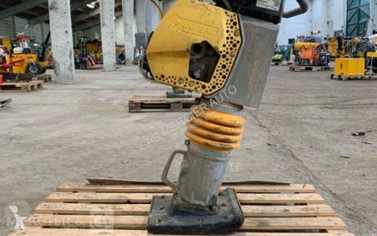 Materiaal voor de bouw Bomag piloneuse essence