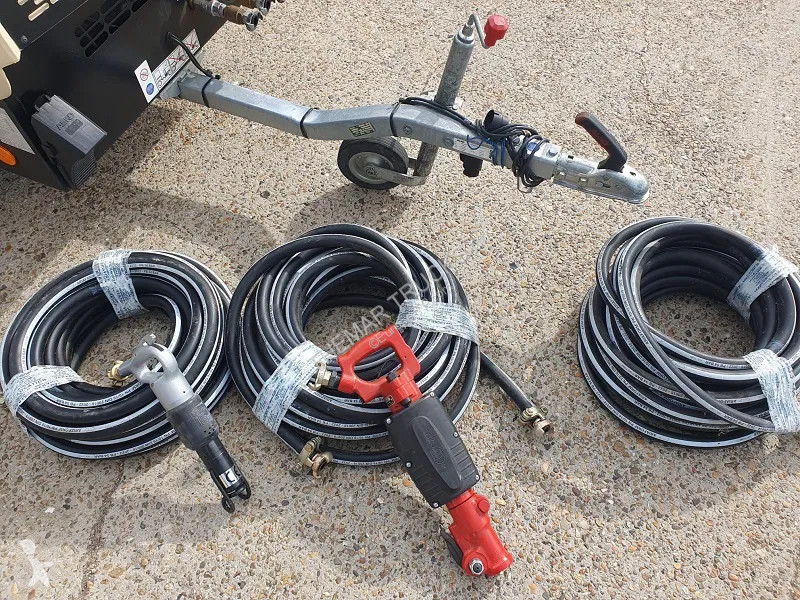 Stavební vybavení Doosan Compressor - 509 uren...