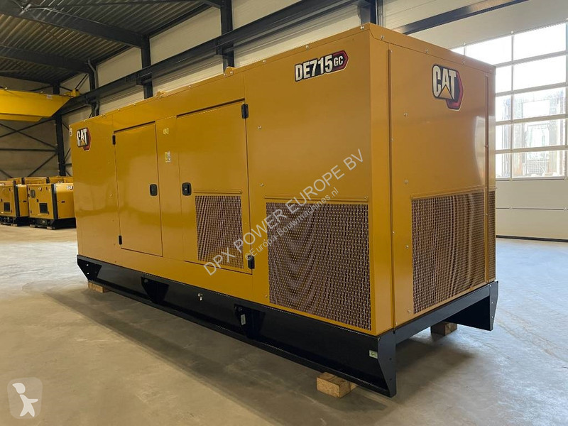 Stavebný stroj Caterpillar DE715GC - 715 kVA...