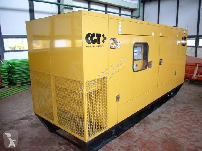 Stavební vybavení Caterpillar GEH275